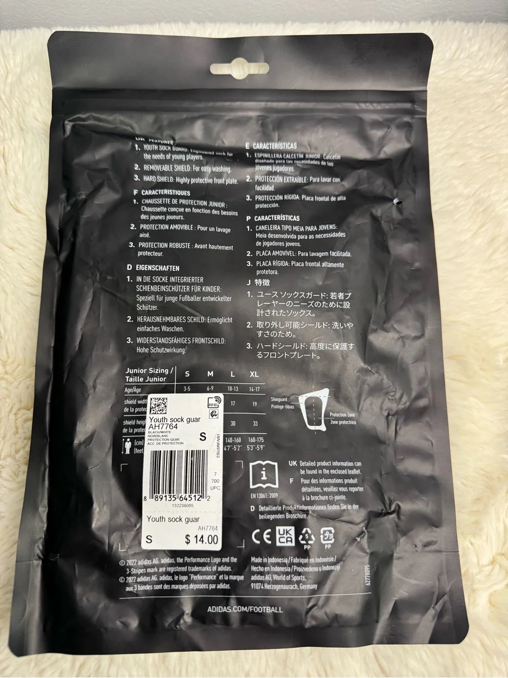 New in Package ⚽️adidas Black Youth Soccer Shin Guard Socks with White Logo